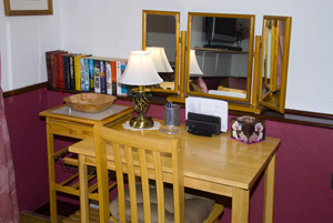 Writing area in room 1